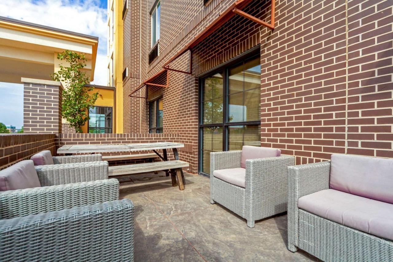 Comfort Suites La Vista Zewnętrze zdjęcie